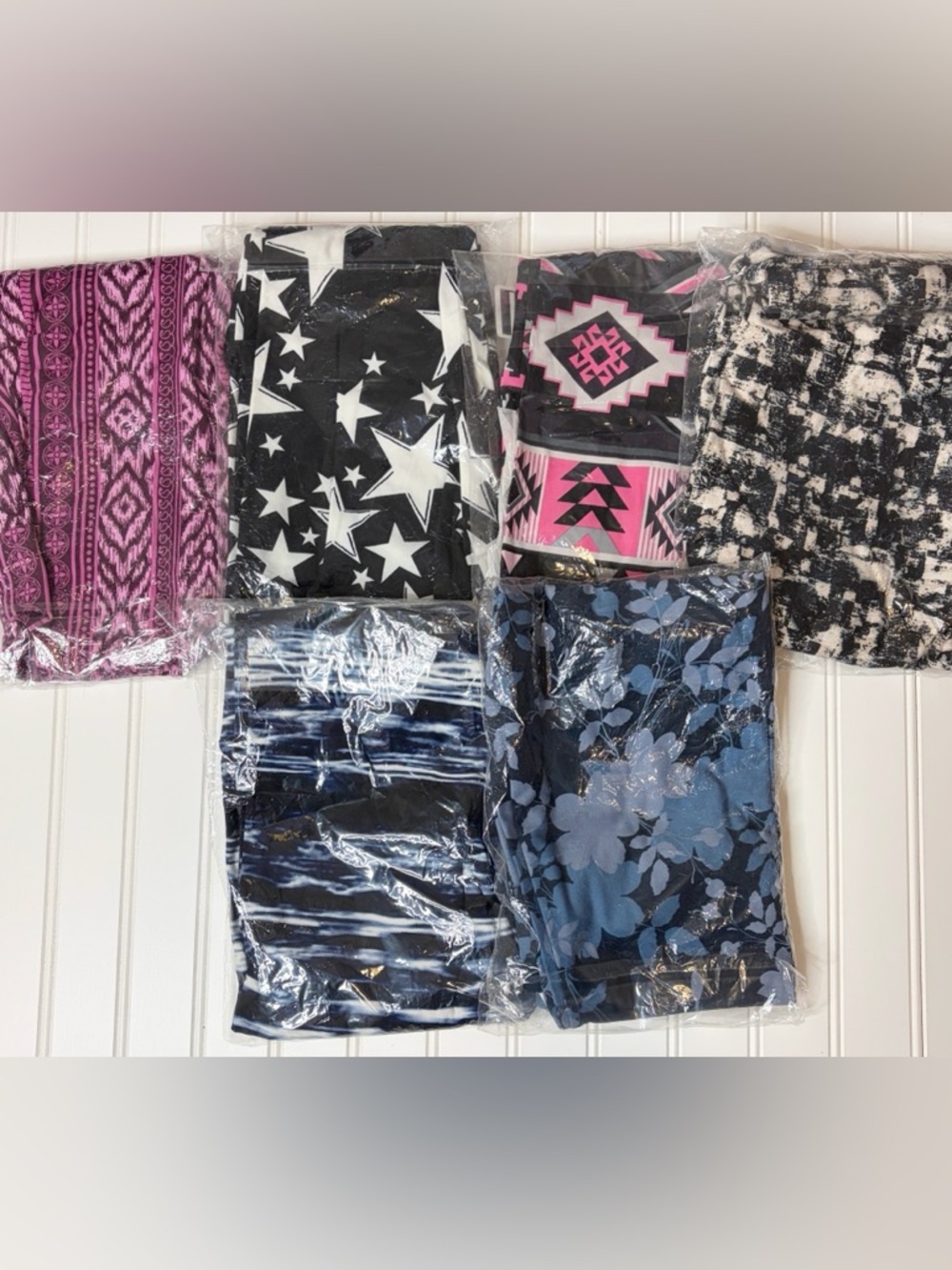LuLaRoe Women's Patterned Leggings - Pink, Black, Blue Mix